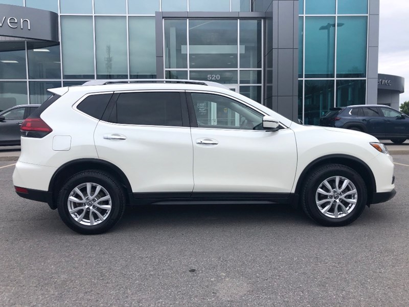 2020 Nissan Rogue SV AWD | Sunroof & Remote Start