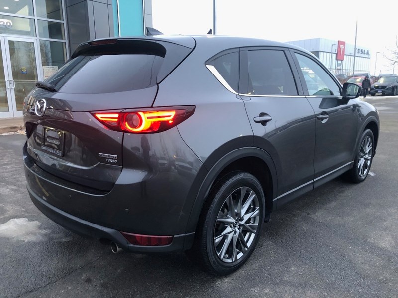 2021 Mazda CX-5 Signature AWD