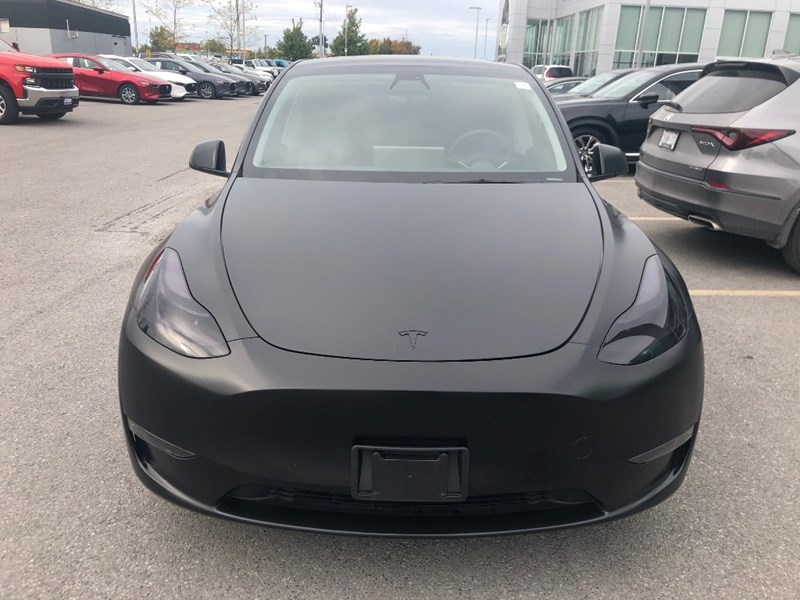 2023 Tesla Model Y RWD w/ Autopilot | Wrapped in Flat Grey Colour