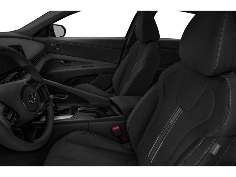 2022 Hyundai Elantra Preferred IVT Interior Shot 4